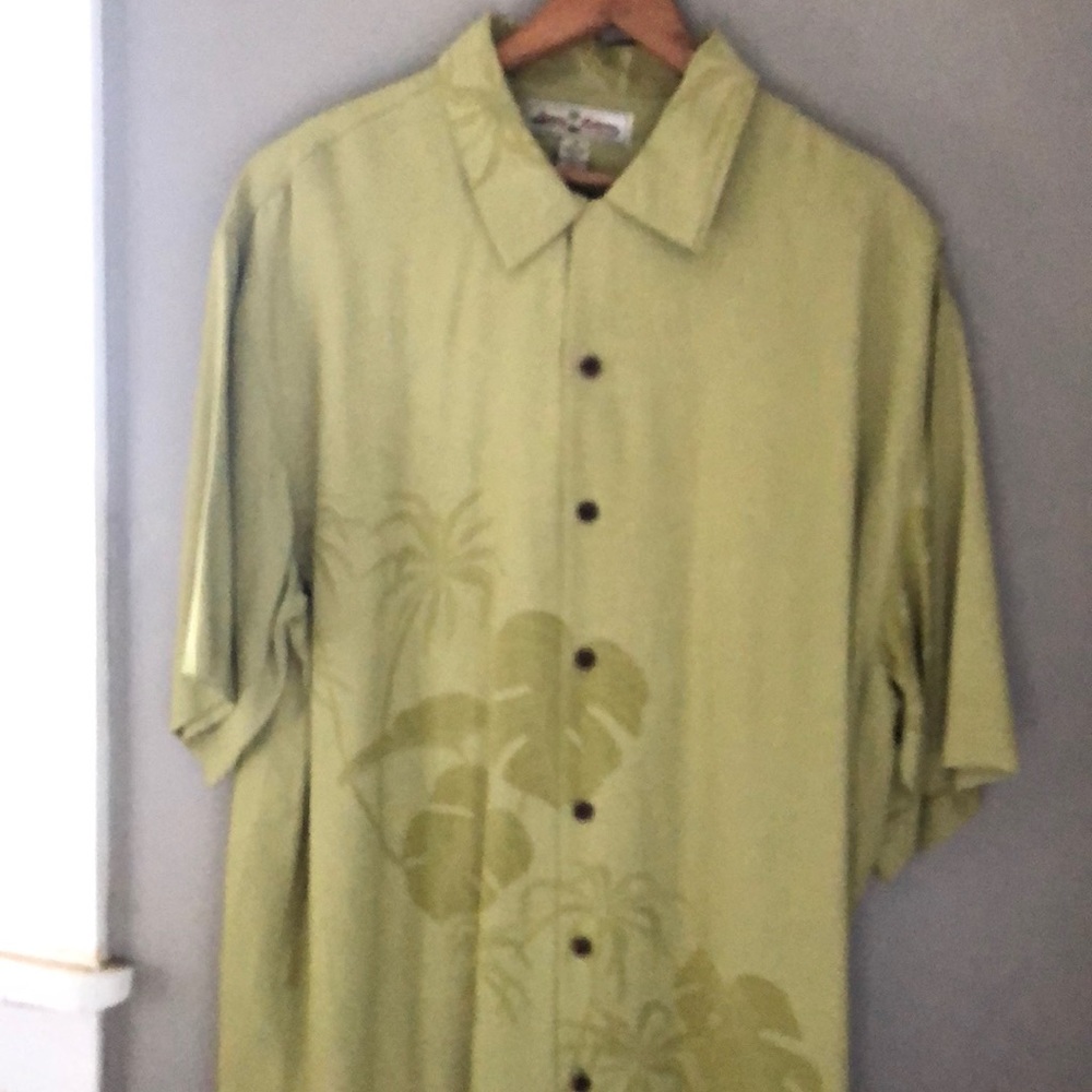Tommy Bahama short sleeve shirt.